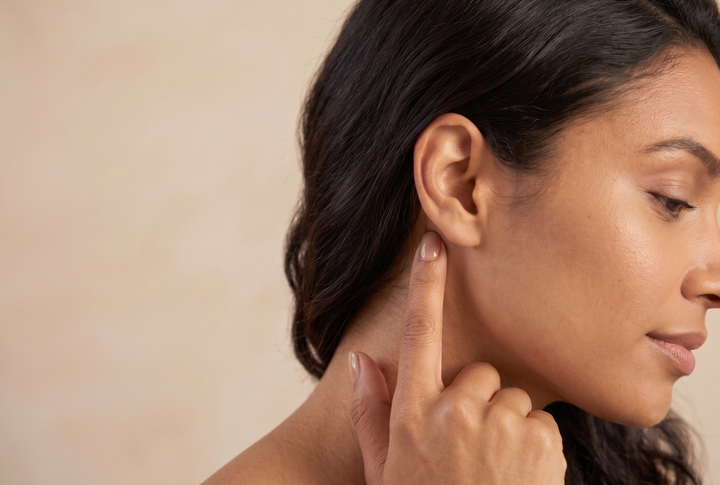 Anmian — behind the ear.